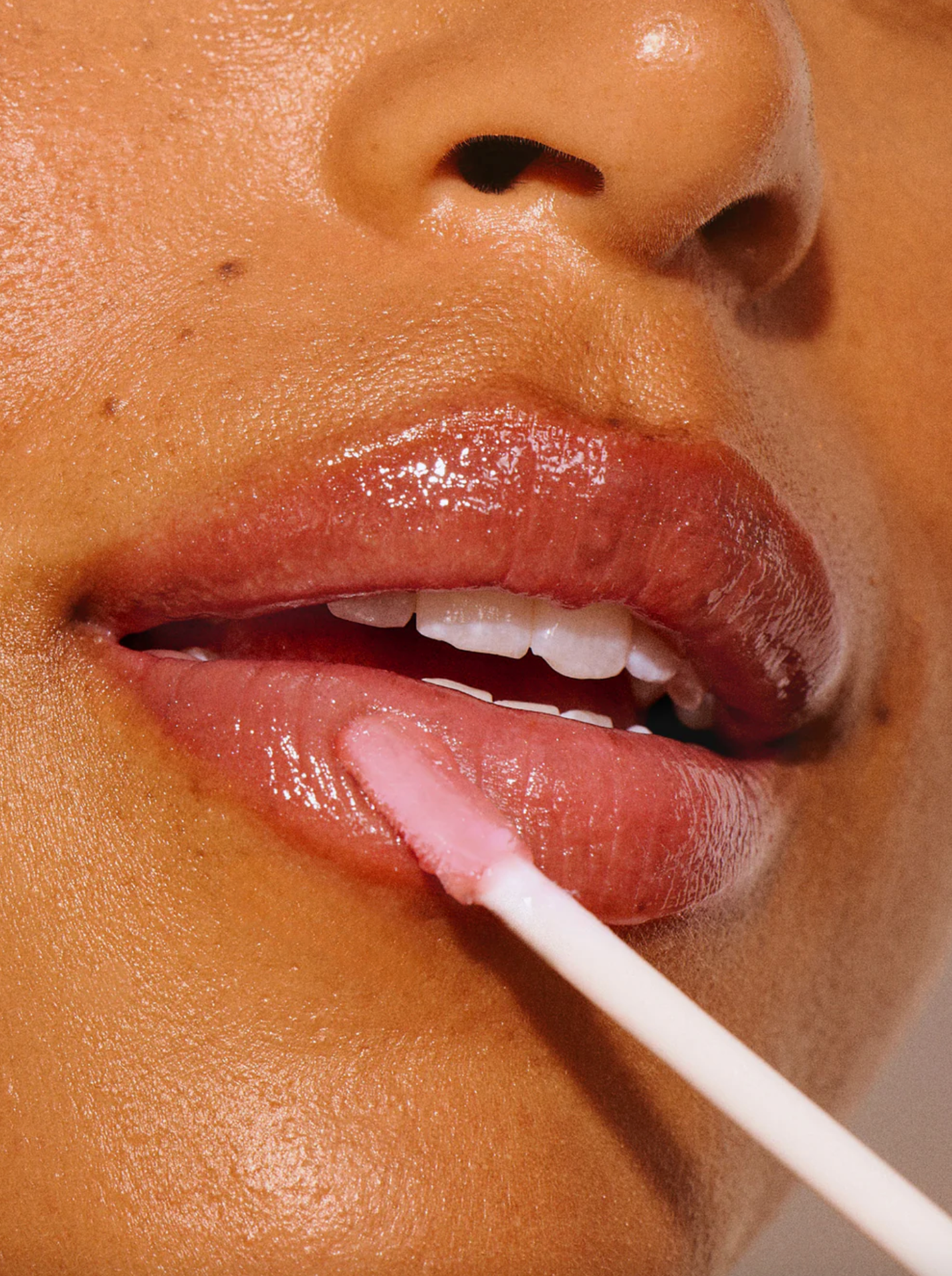 Pure Radiance Overnight Lip Treatment