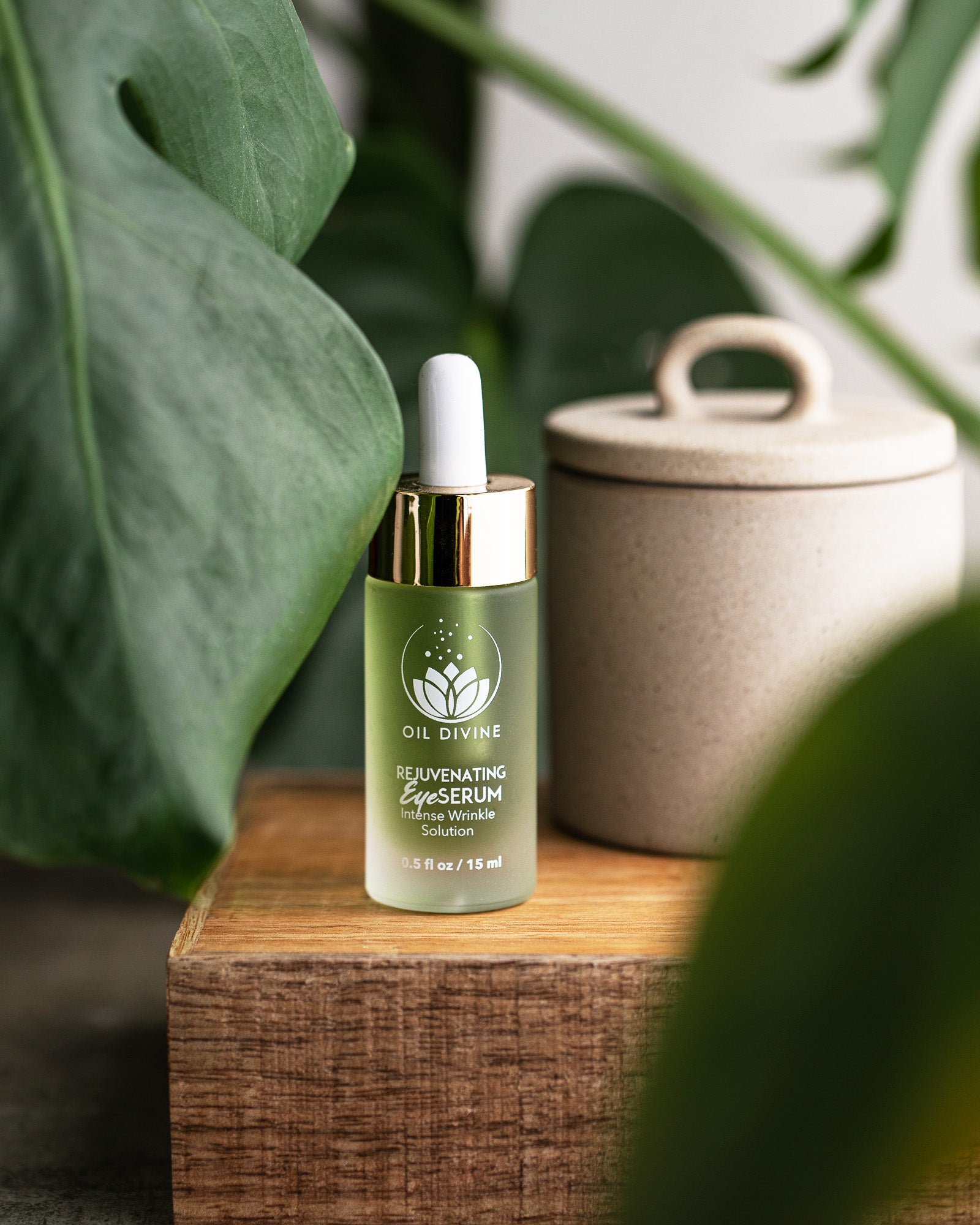 Rejuvenating Eye Serum – Oil Divine